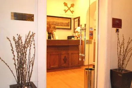 Adler Hotel 2*
